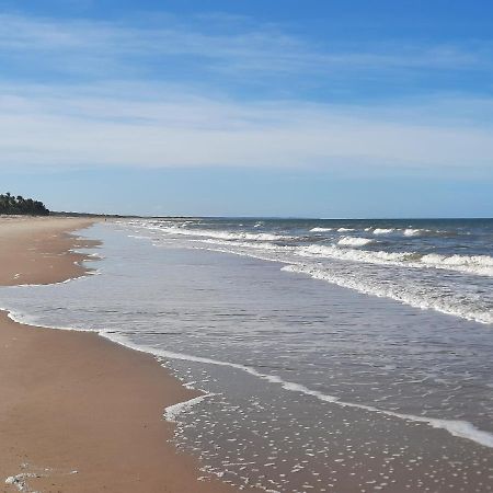 Bangalo 12 Na Praia De Guaratiba, Prado, Ba Exteriér fotografie